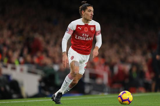  巴黎圣日耳曼官宣，阿根廷名将自由身加盟  